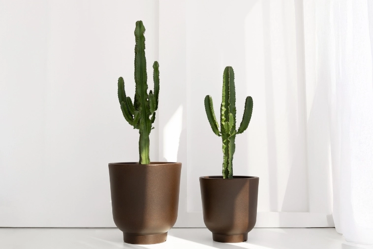 Nowoczesne donice tarasowe Monumo Stevio corten effect